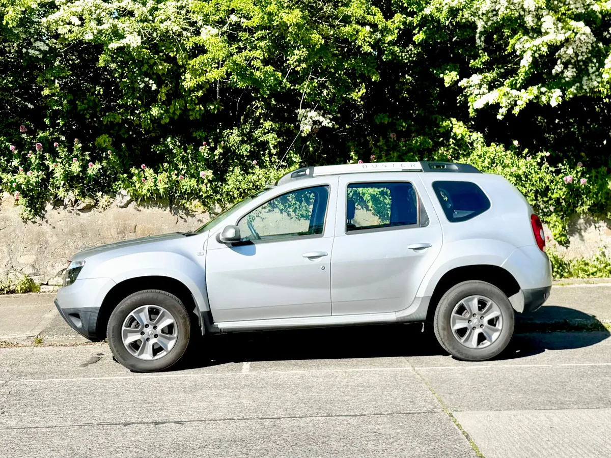 Dacia Duster 2015!!SIGNATURE!! ONLY 66 K MLS !! - Image 4
