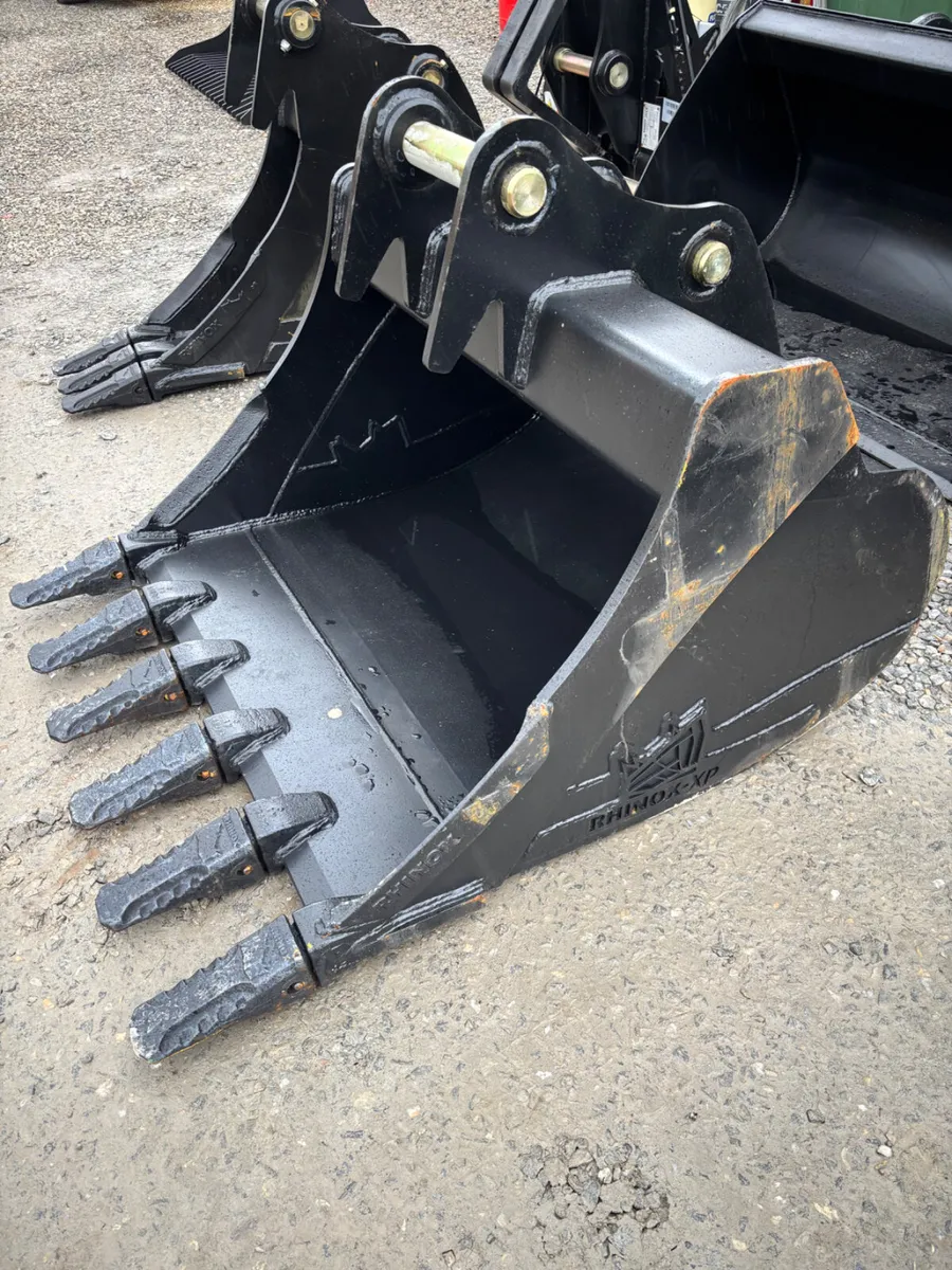 New/Unused Rhinox Excavator Buckets - Image 3