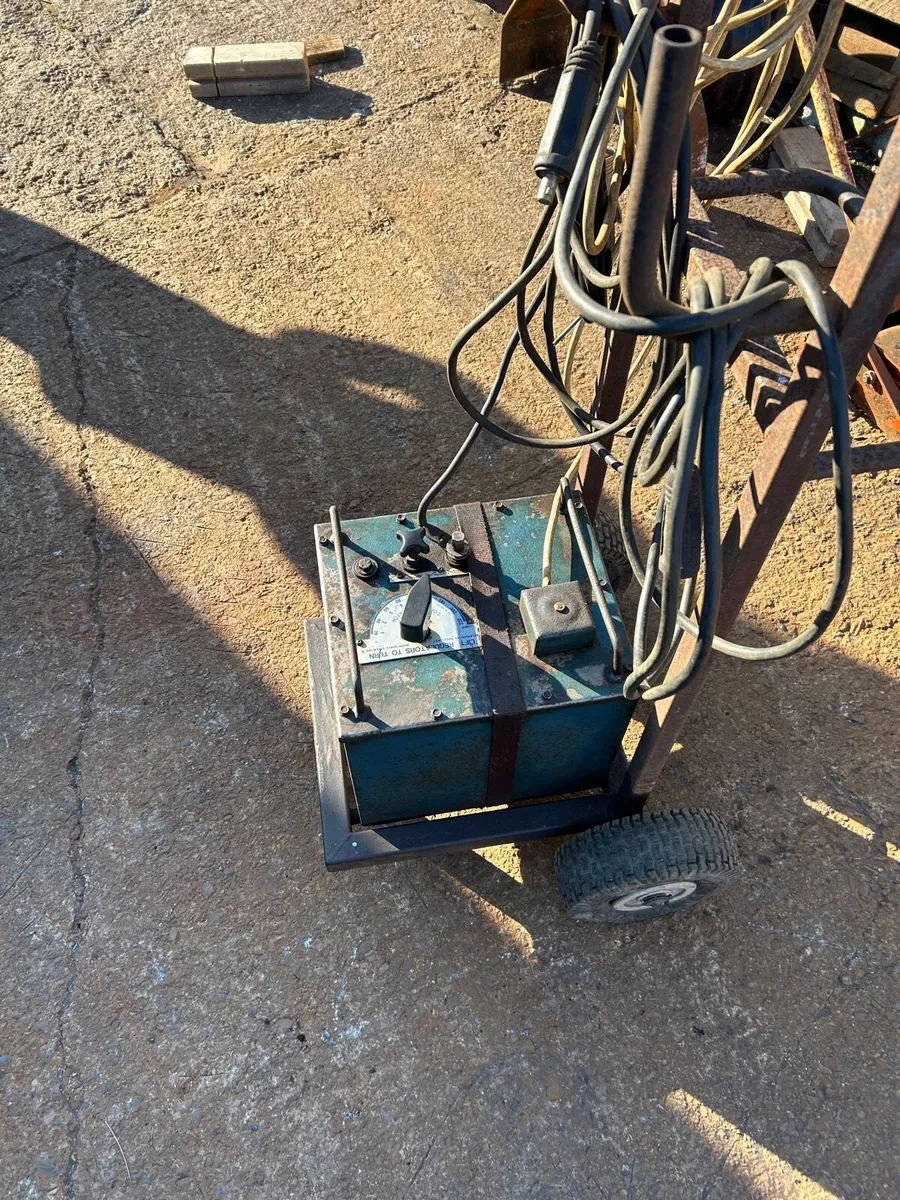Welder - Image 2