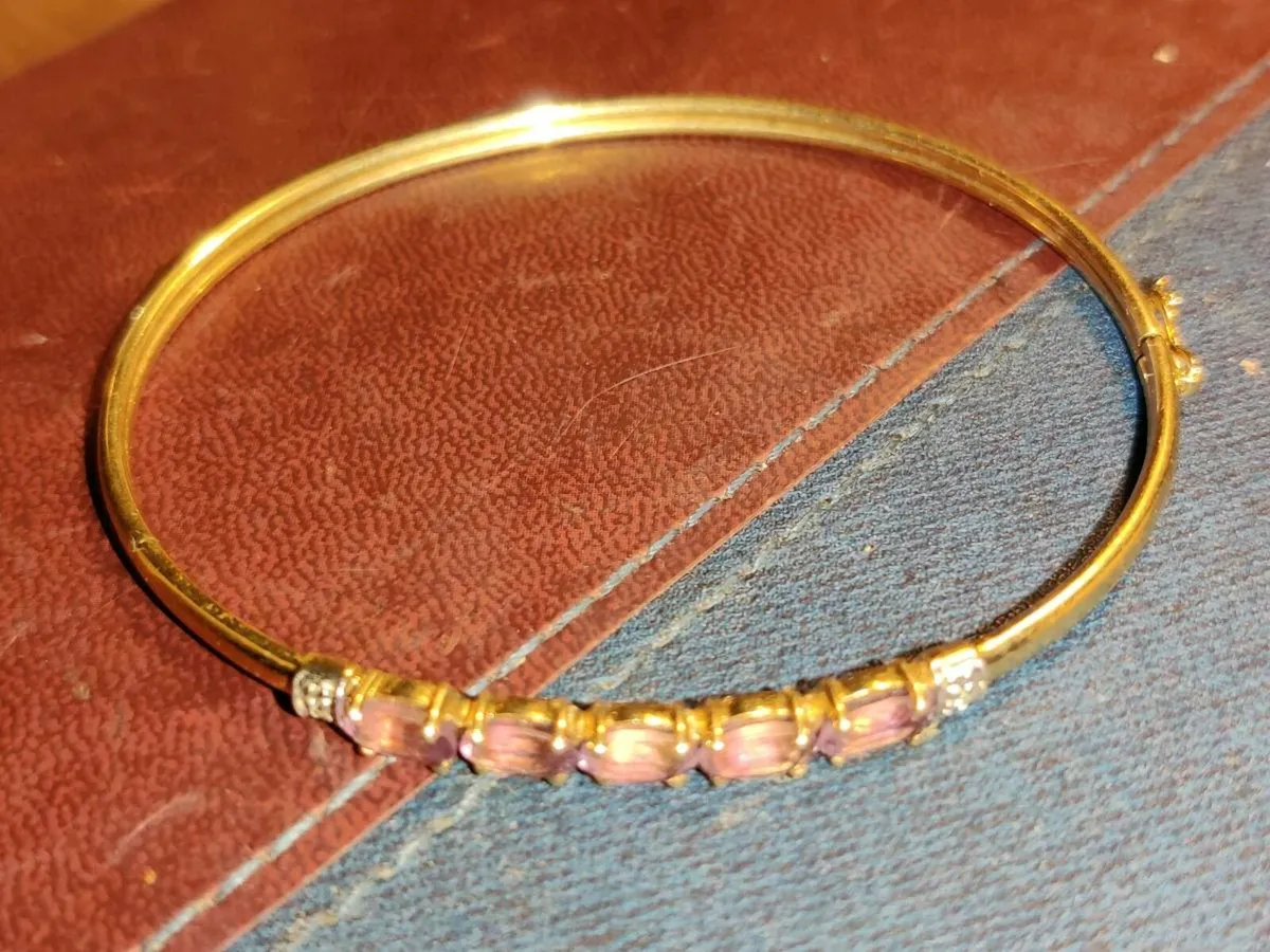 DIAMOND & AMETHYST, 9CT Gold New Ladies Bangle ! - Image 4