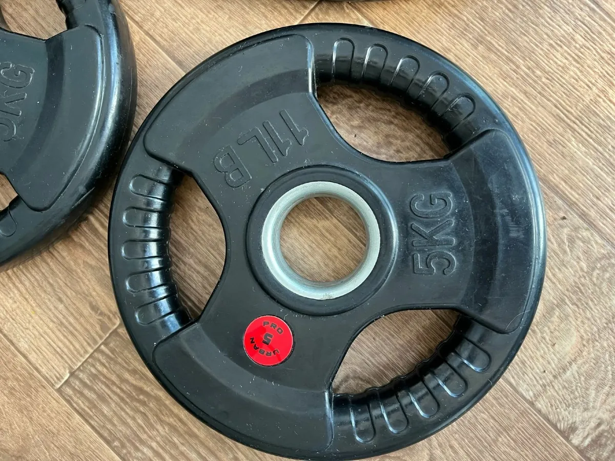 Olympic Tri Grip Plates free delivery - Image 2