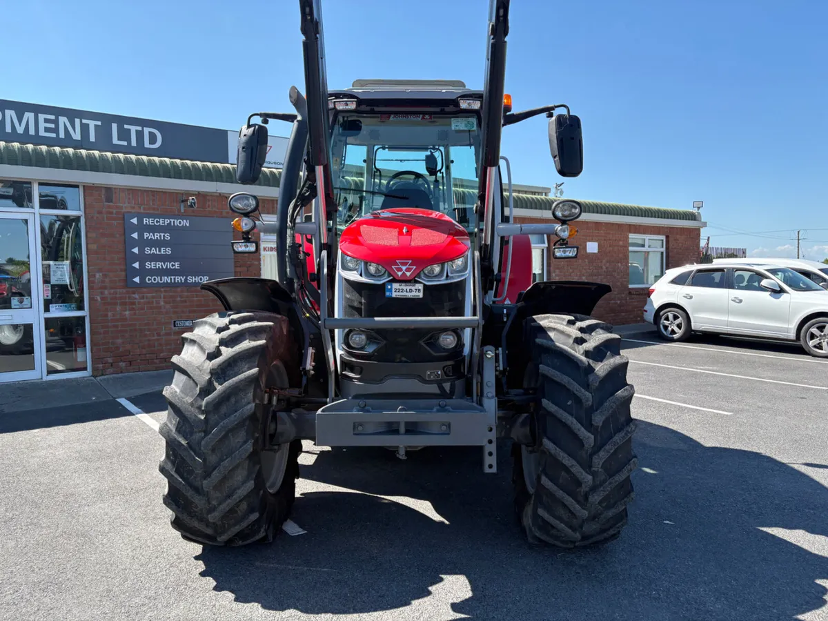 2022 Massey Ferguson 6s.135 - Image 4