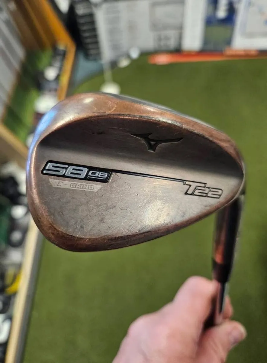 Mizuno T22 Forged - Image 1