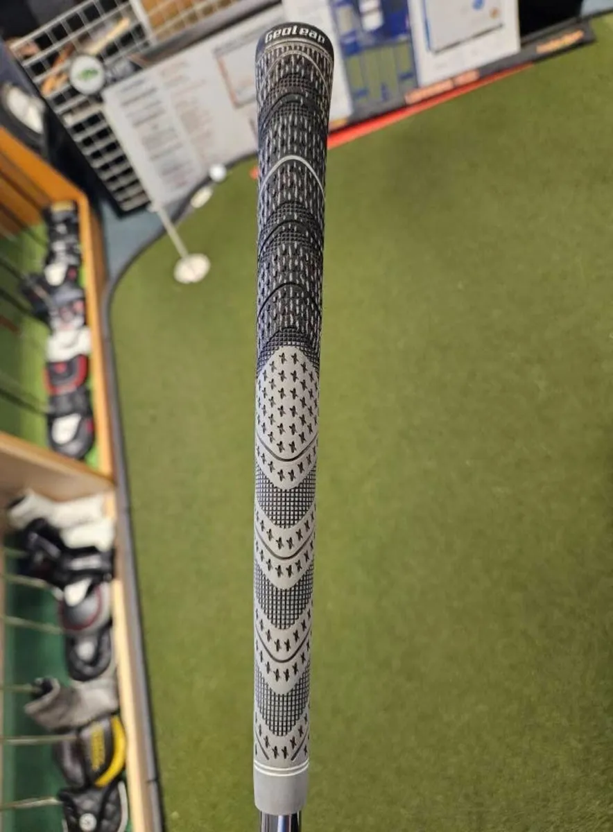 Mizuno T22 Forged - Image 4