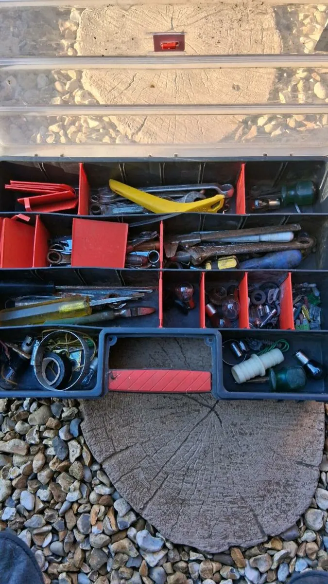 Toolboxes with tools - Image 3