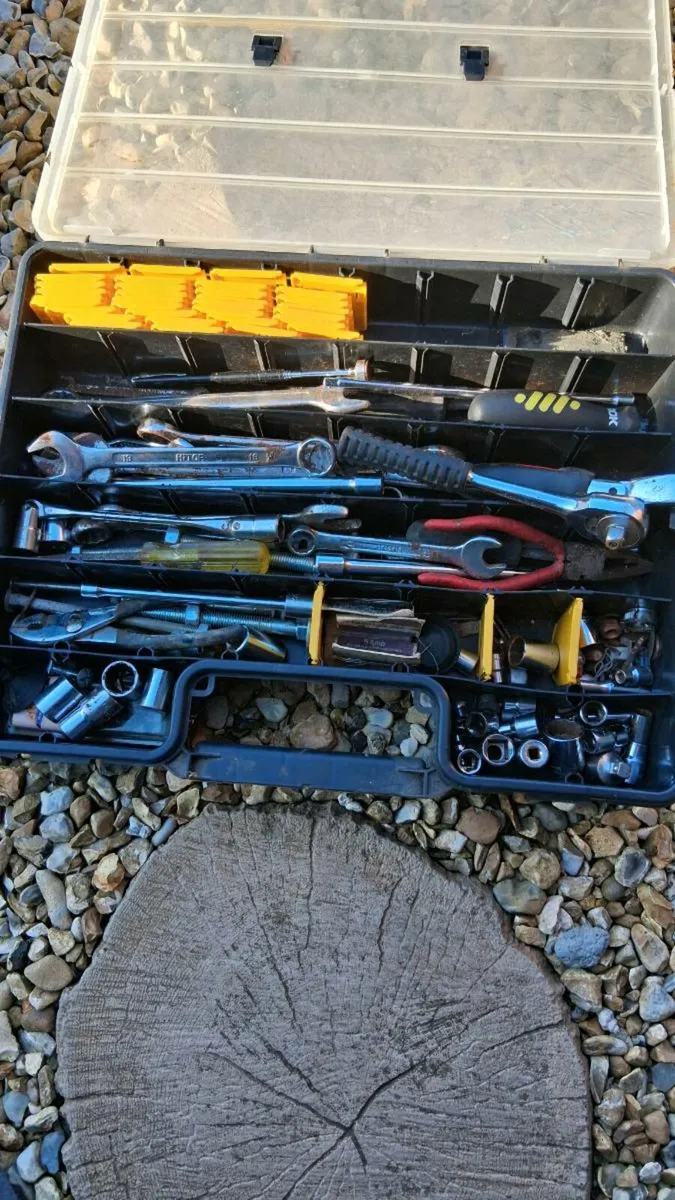 Toolboxes with tools - Image 1