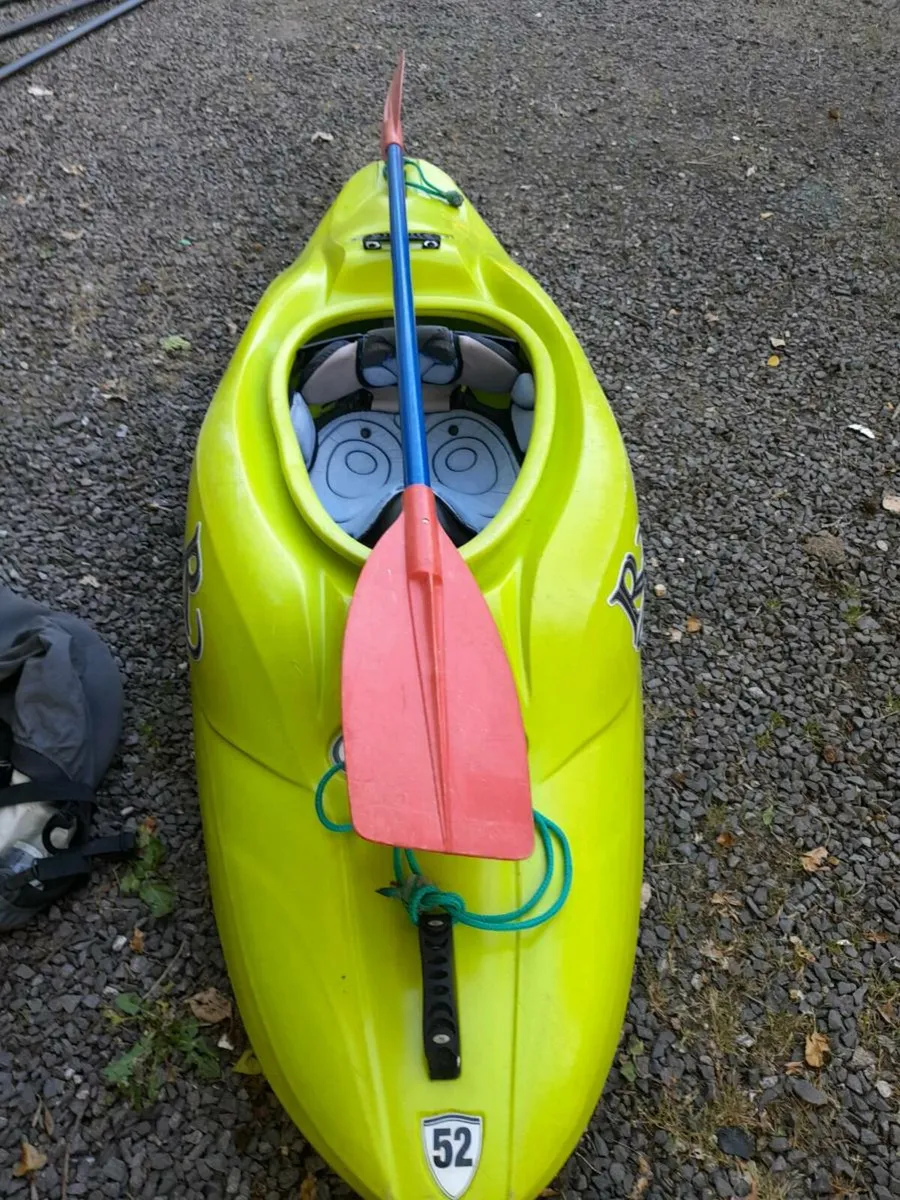 Kayak - Image 3