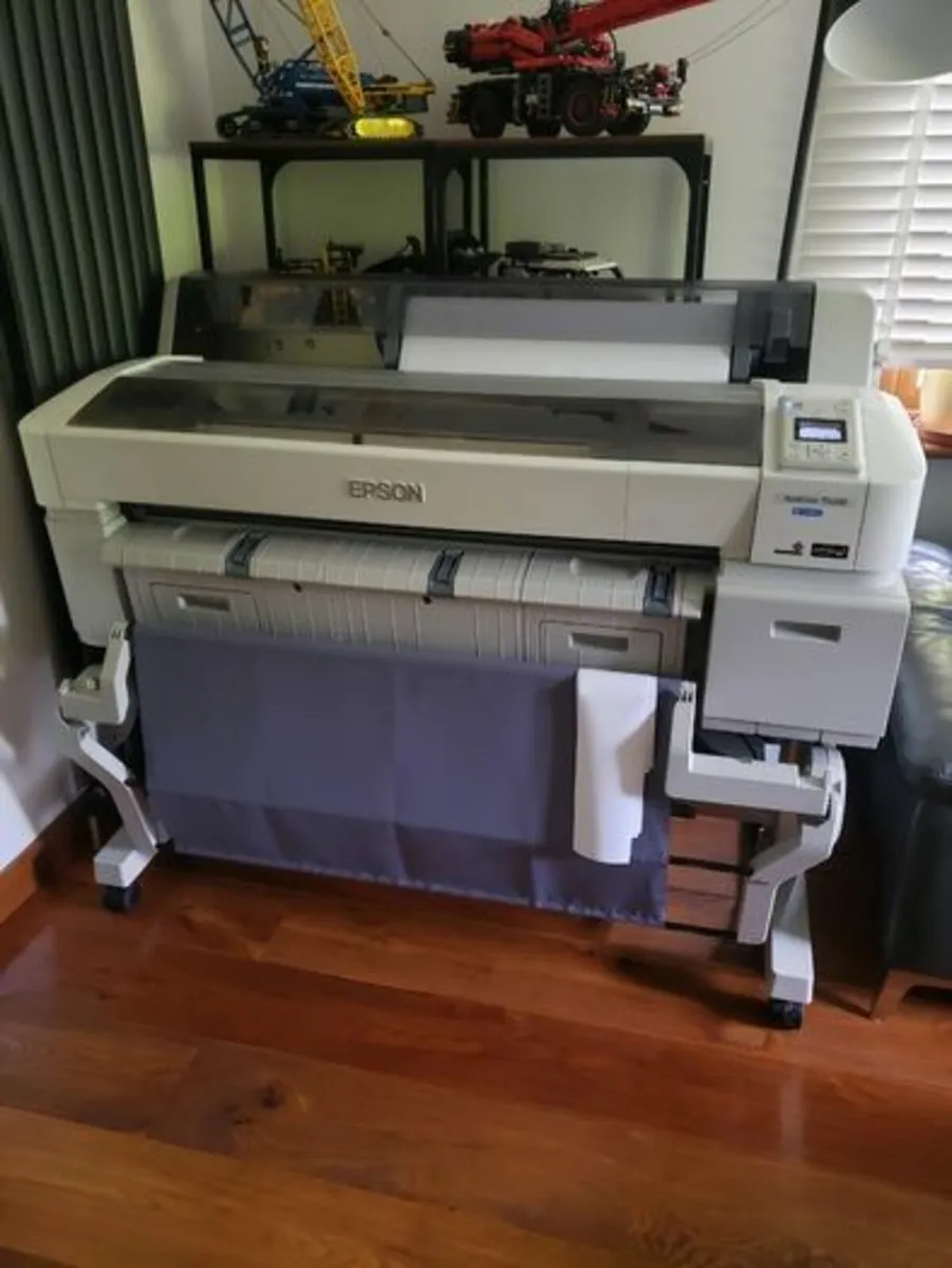Epson surecolor T5200 Postscript - Image 1
