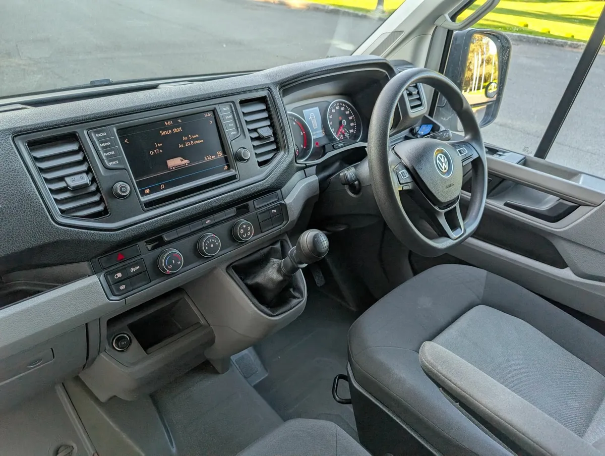 VW CRAFTER HIGHLINE DOE/TAX - Image 4