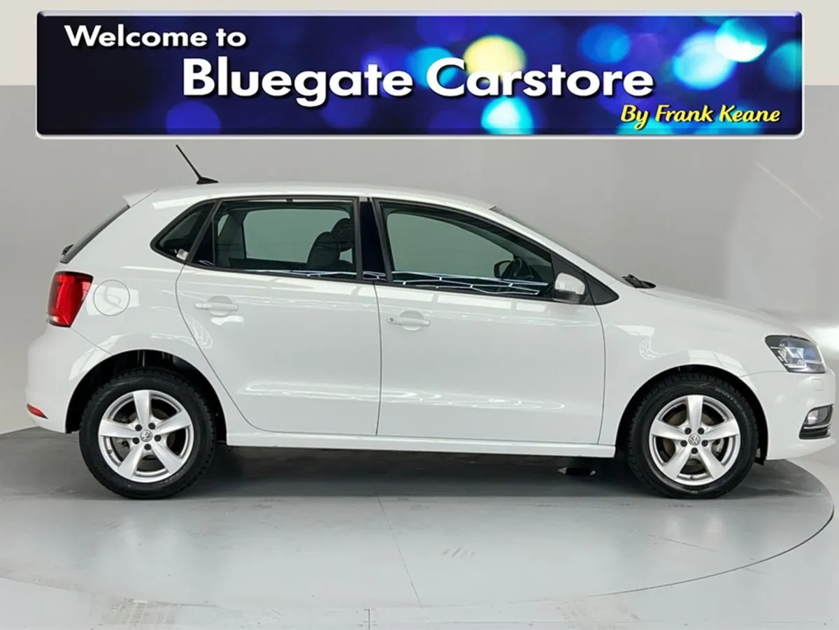 Volkswagen Polo Heated Half Leather Half Alcanata - Image 3