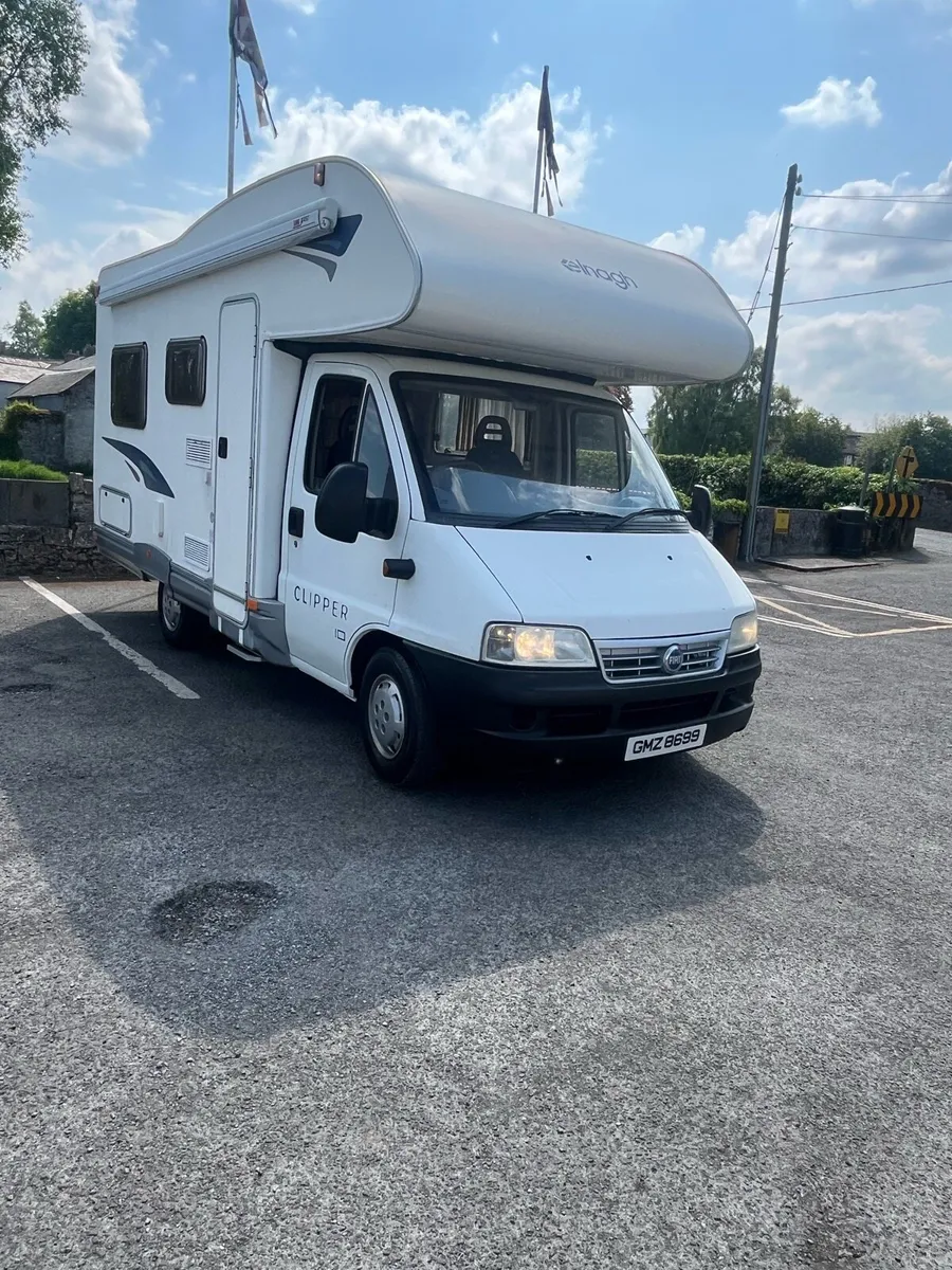 Ni reg   Camper 2005 - Image 1