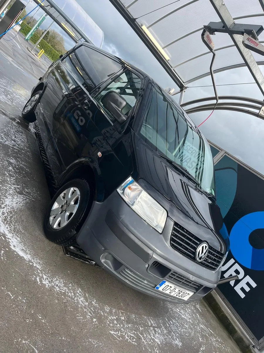 Volkswagen Transporter T5 4Motion 2007 - Image 1