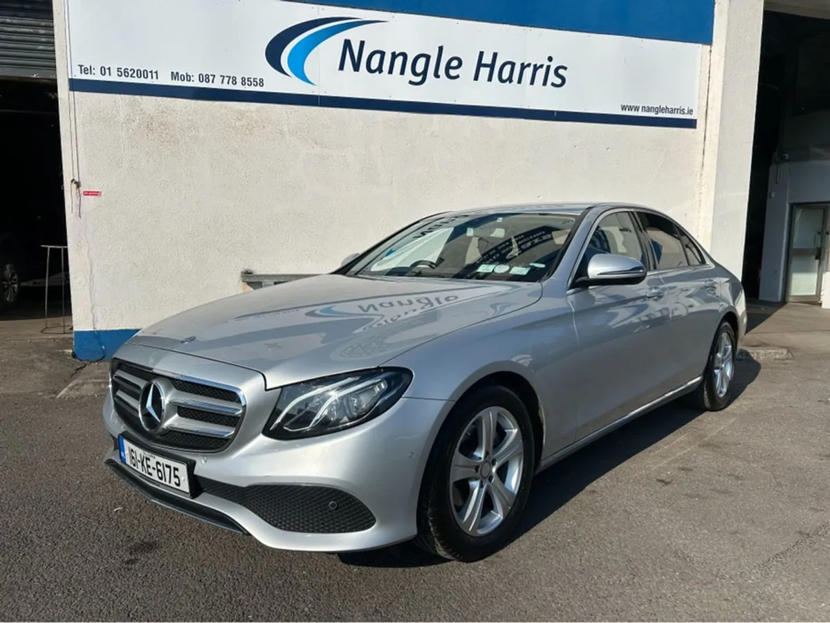 Mercedes-Benz E-Class E220 . Finance Available. T - Image 1