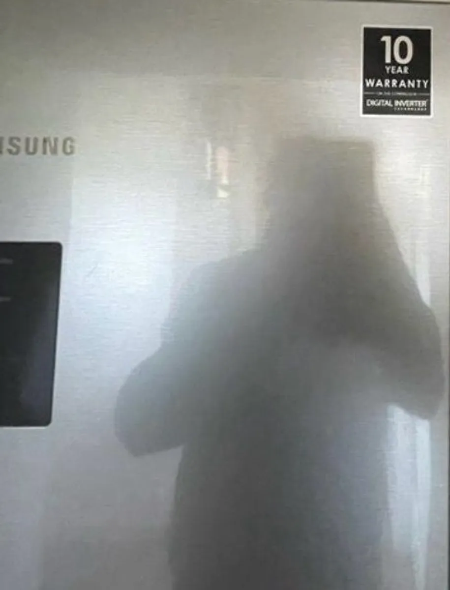 Large Samsung fridge freezer - Image 3
