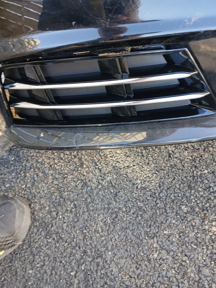 Audi a4 front parts - Image 4