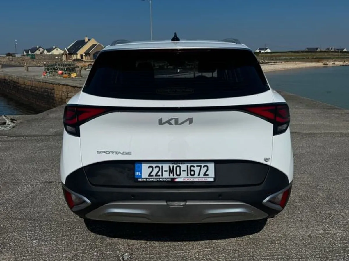 Kia Sportage 1.6 Crdi 2 113BHP 5DR - Image 4