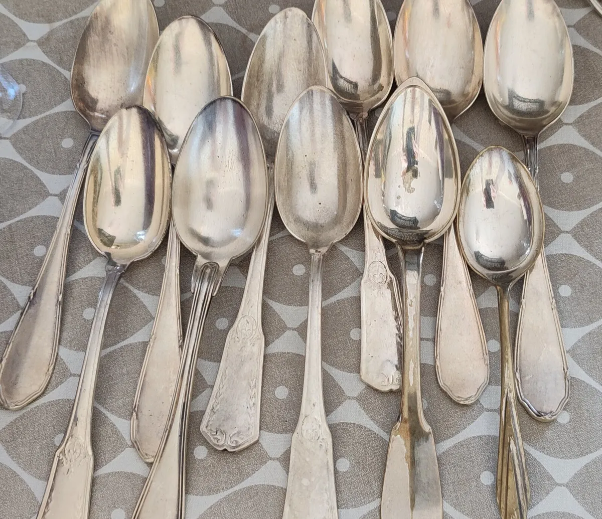 11 plated vintage spoons - Image 1