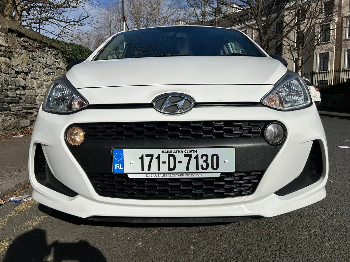 2017 HYUNDAI i10 PETROL SERVICE HISTORY - Image 2