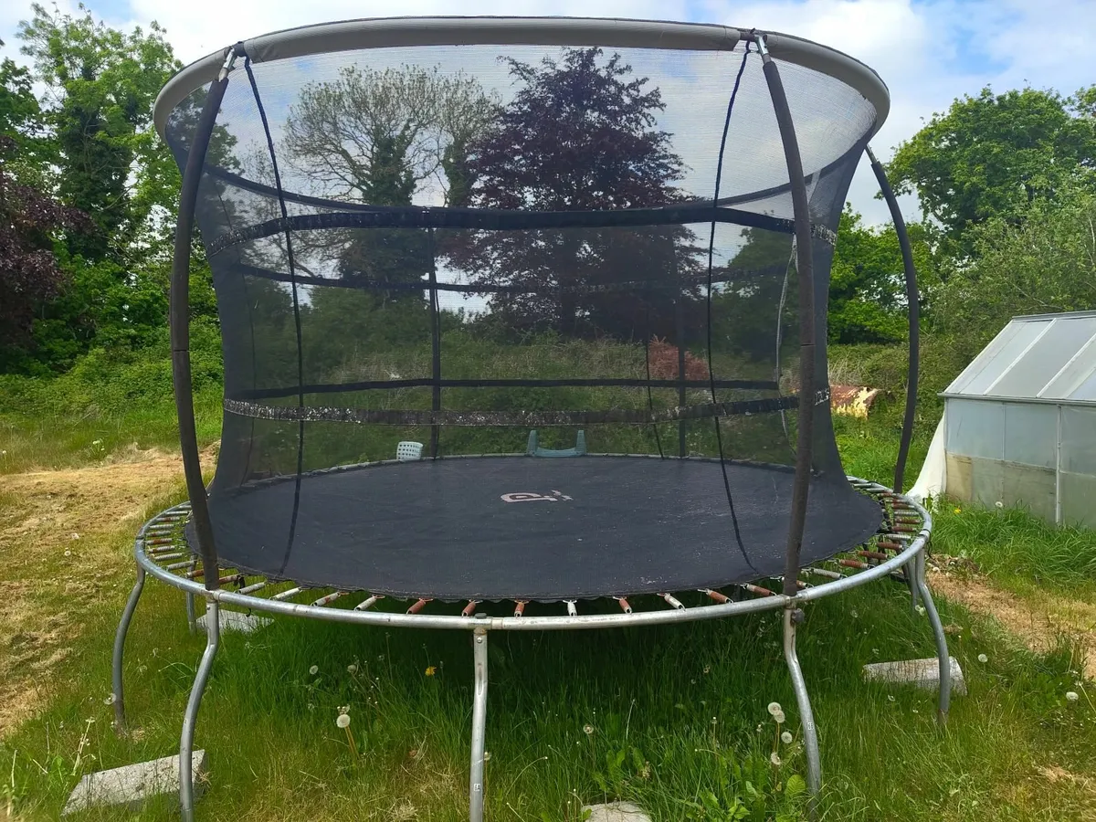 Trampoline - Image 4