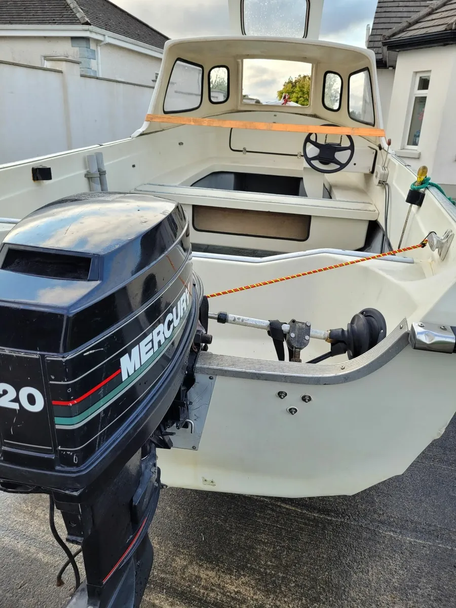 Orkney Strikeliner 16+ Boat, Engine and trailer - Image 2