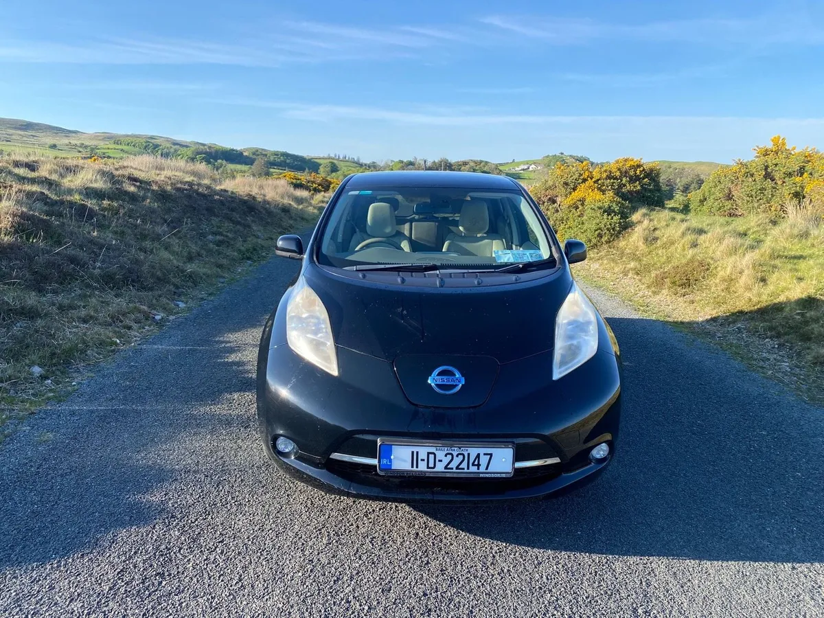 Nissan Leaf 2011 - Image 1
