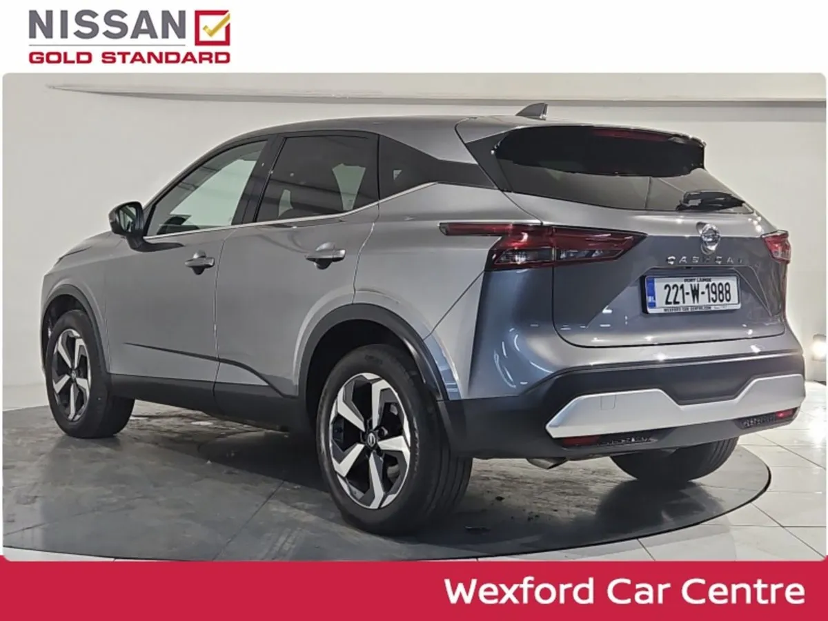 Nissan QASHQAI 1.3 SV Premium - Image 4
