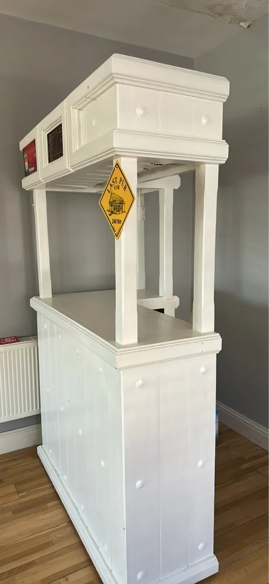 Bar - Image 2
