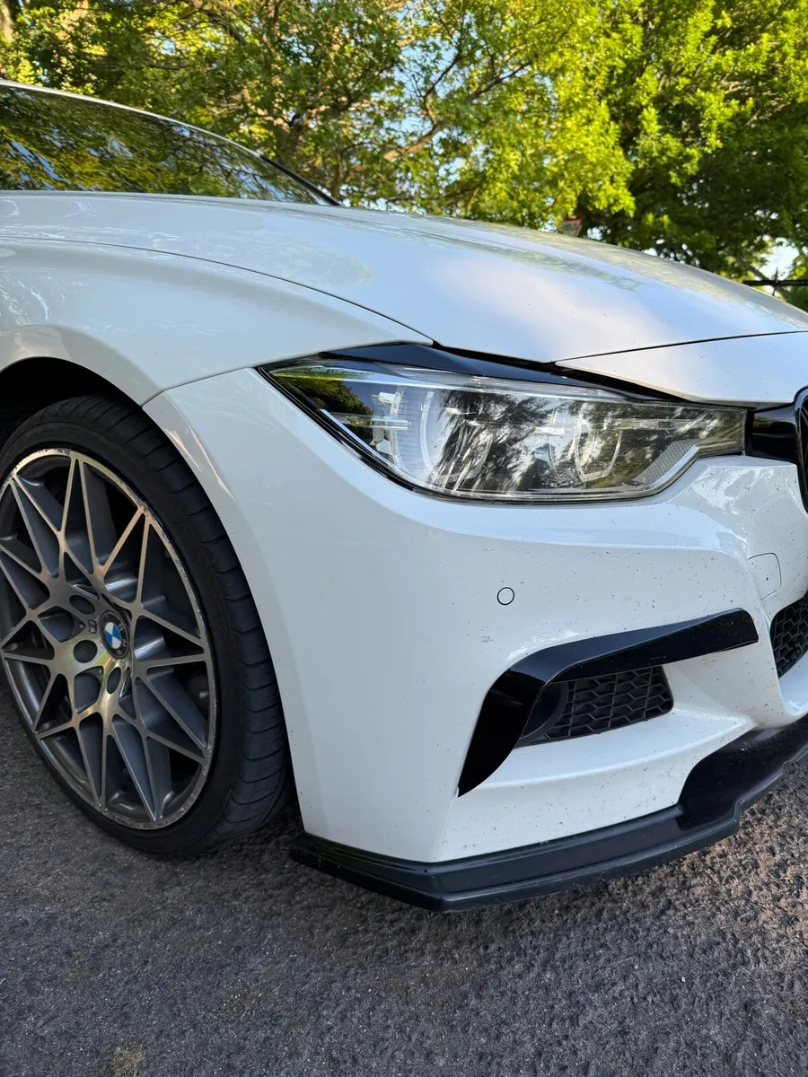 BMW 330e Msport - Image 3