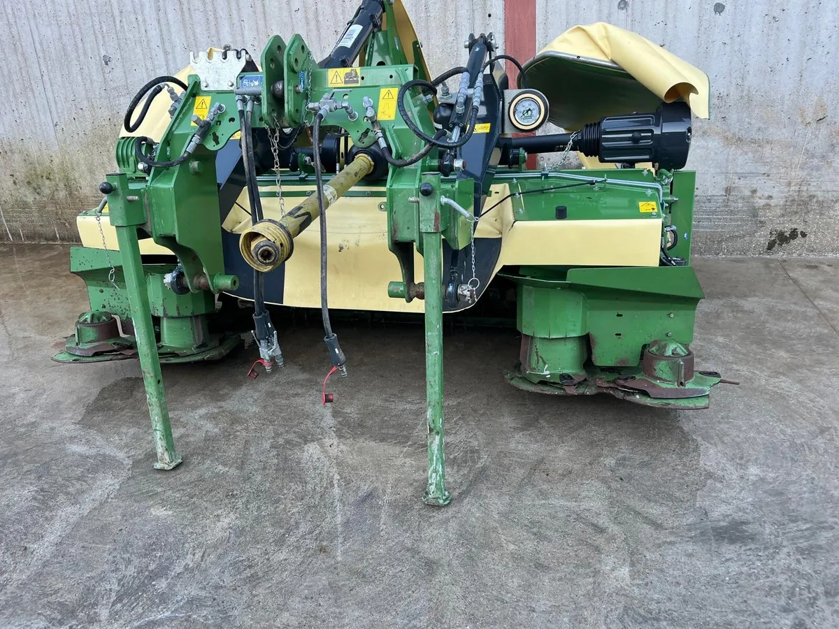 Krone 4m front mower - Image 2