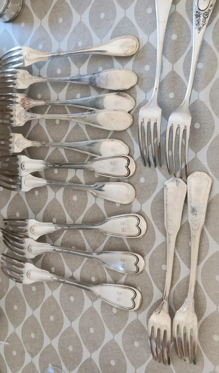 14 Vintage plated forks - Image 3