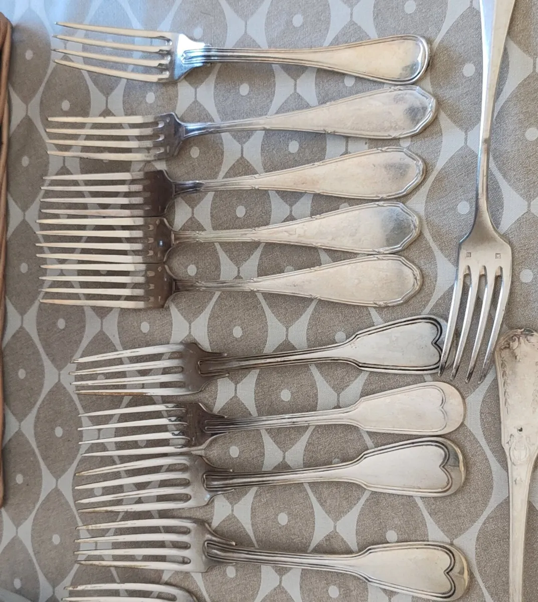 14 Vintage plated forks - Image 1