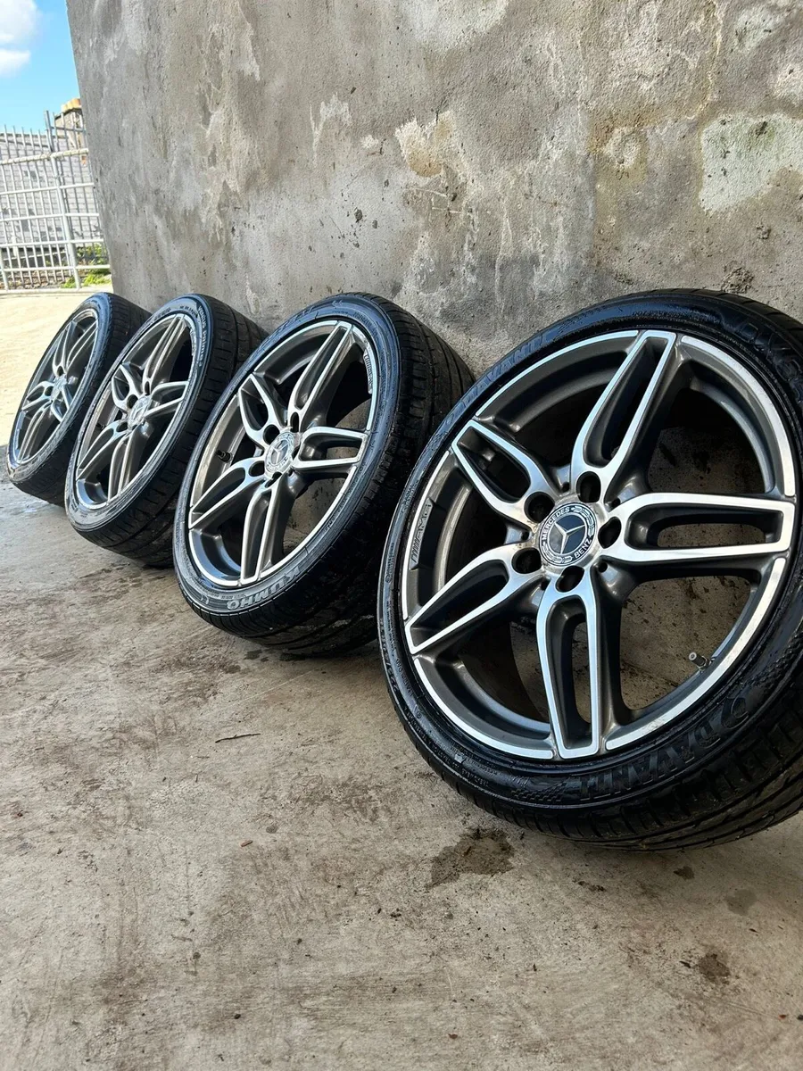 “18 GENUINE MERCEDES AMG ALLOYS WHEELS & TYRES - Image 1