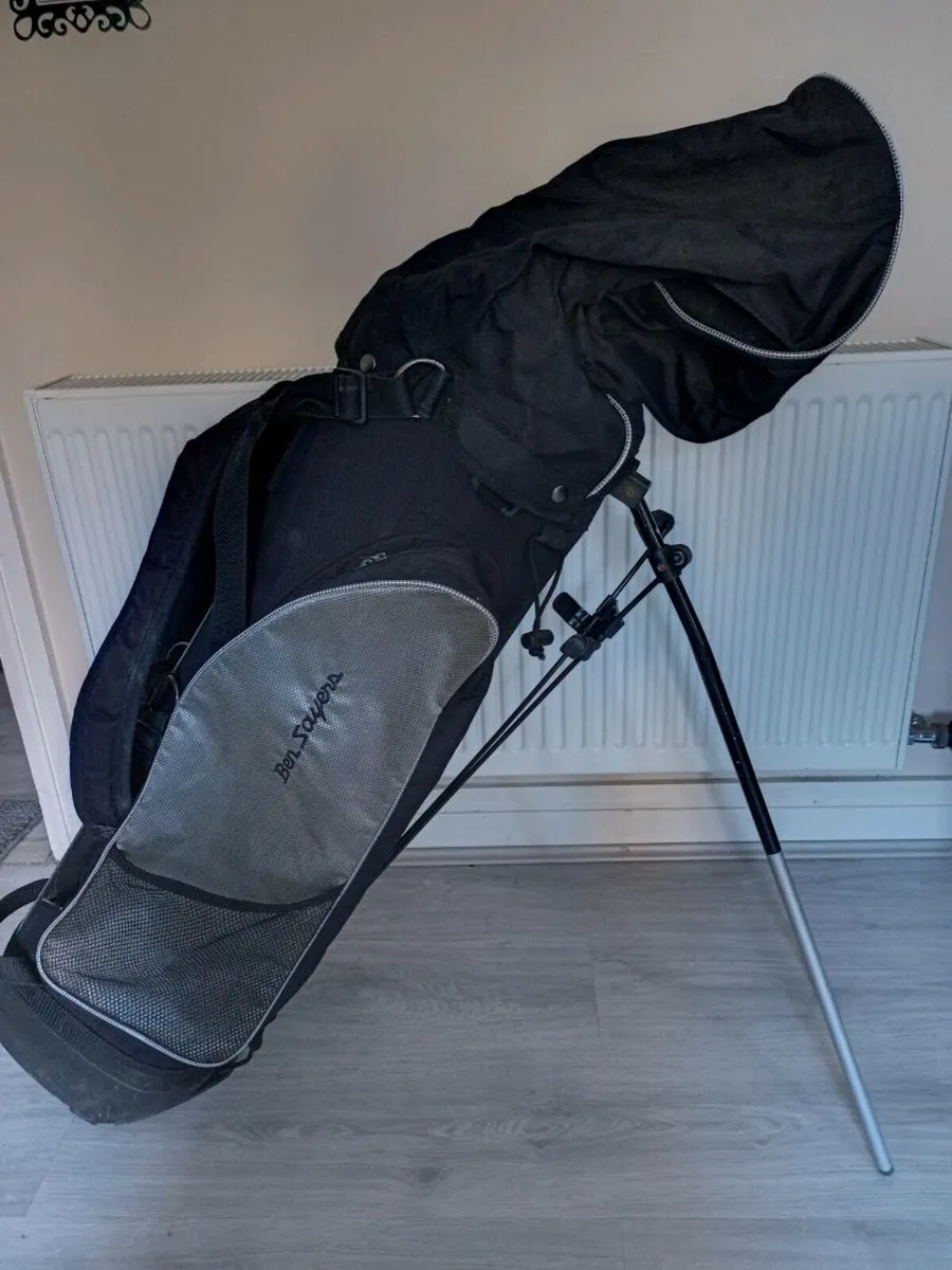 Ben Square golf bag with stand - Image 1