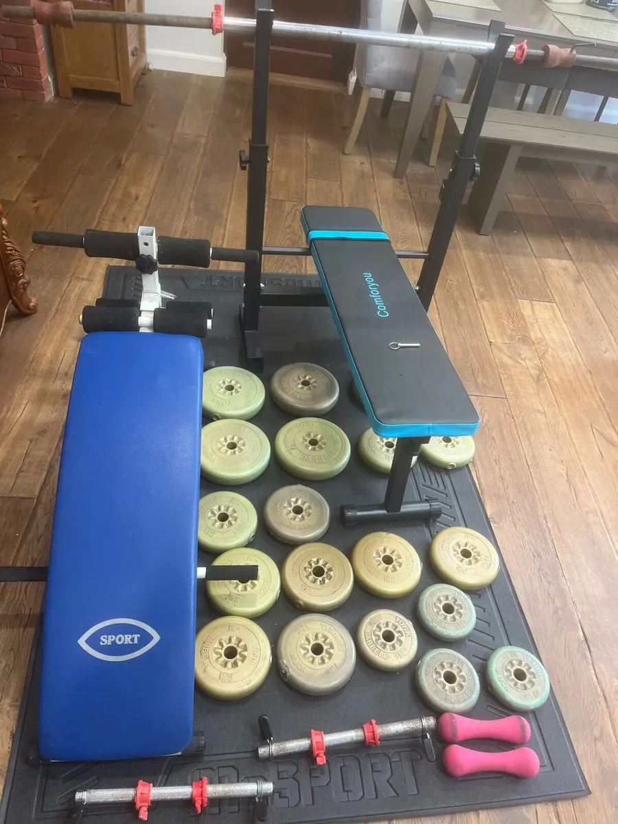 Bench barbell dumbbells and weights - Image 3
