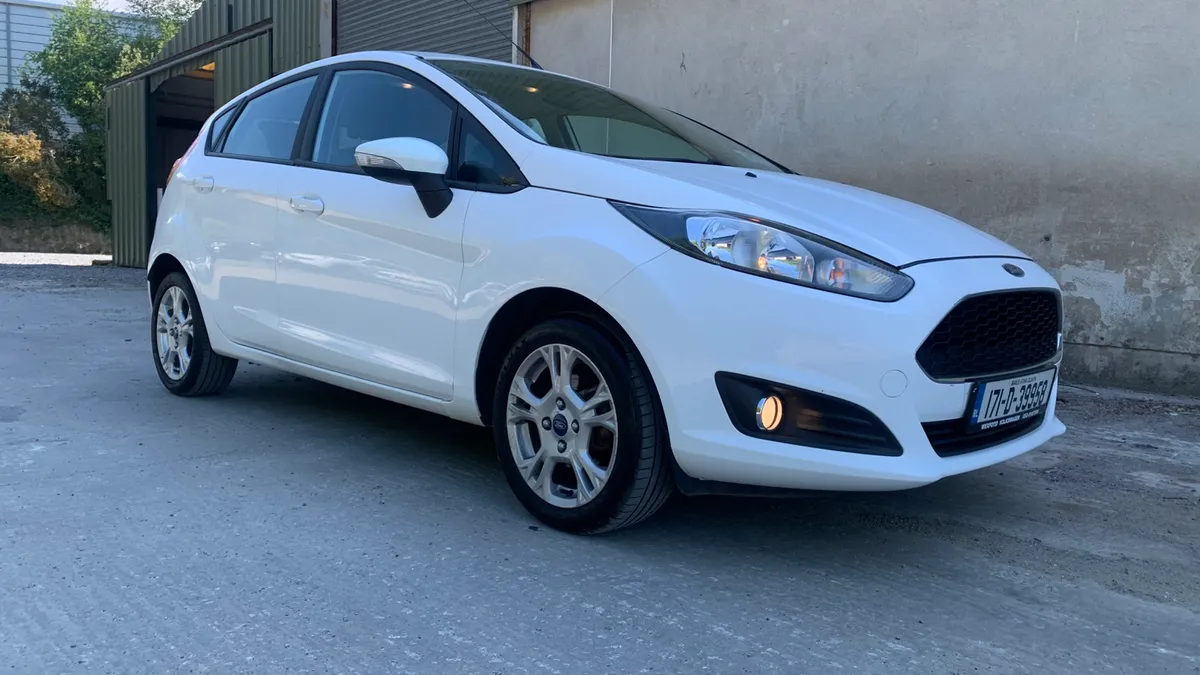 Ford Fiesta Zetec white 1.2 petrol - Image 1