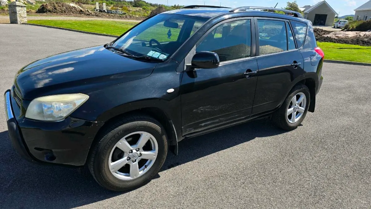 Toyota Rav 4 - Image 4