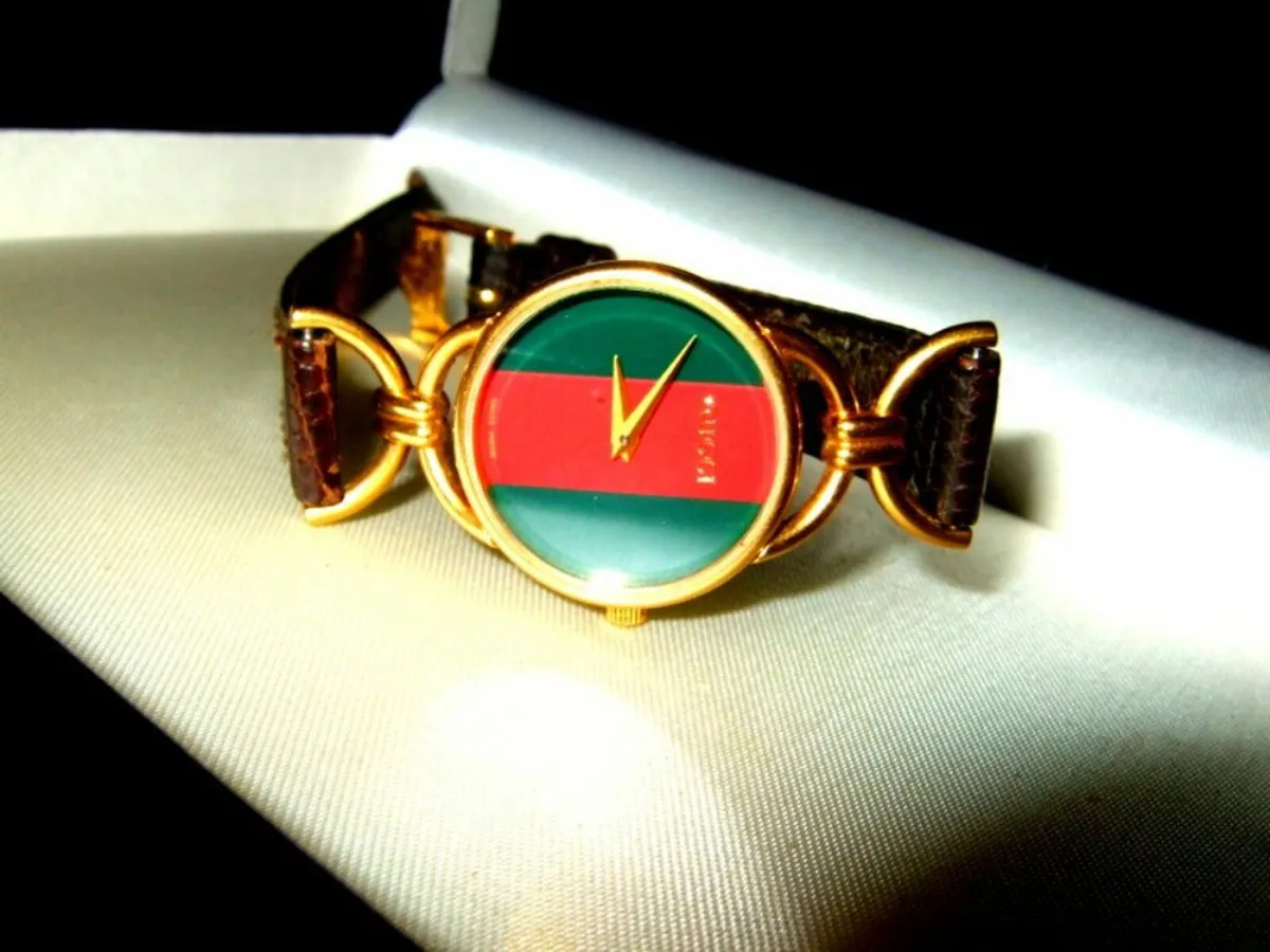 Authentic Vintage Gucci Watch - Image 3