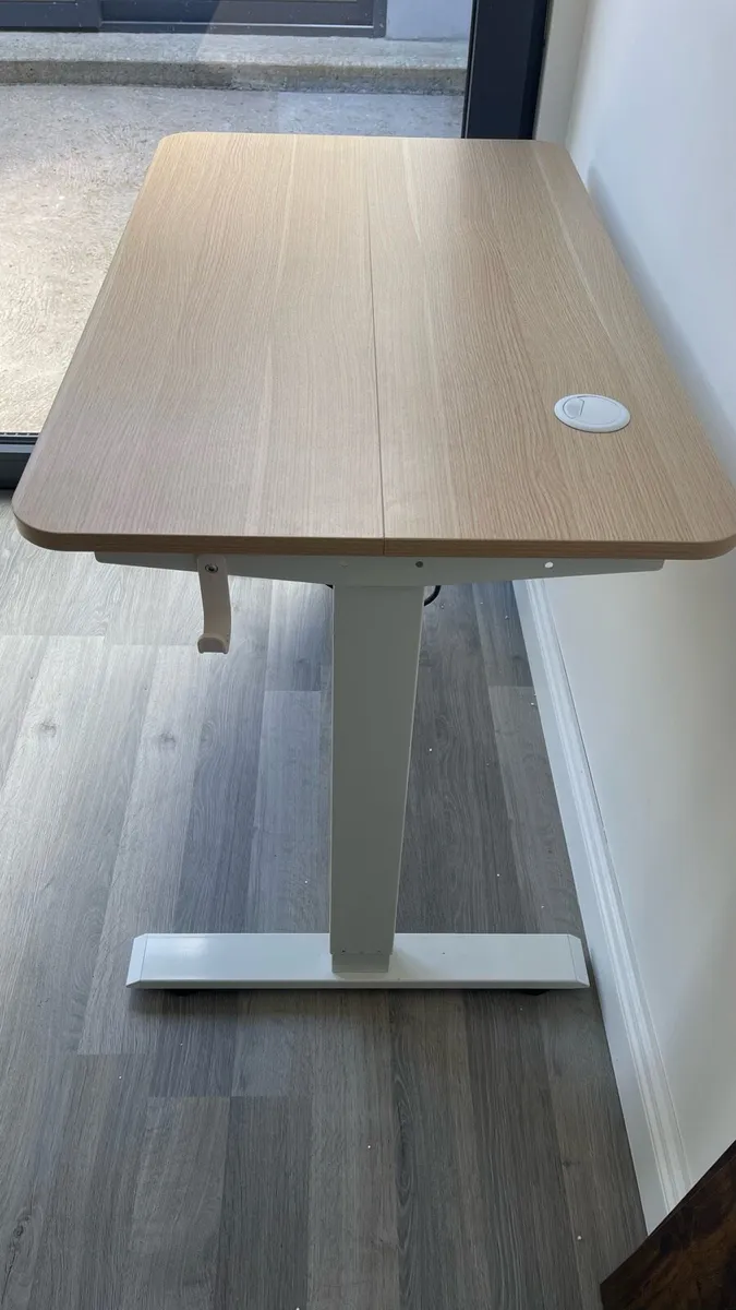 Desk - Image 3