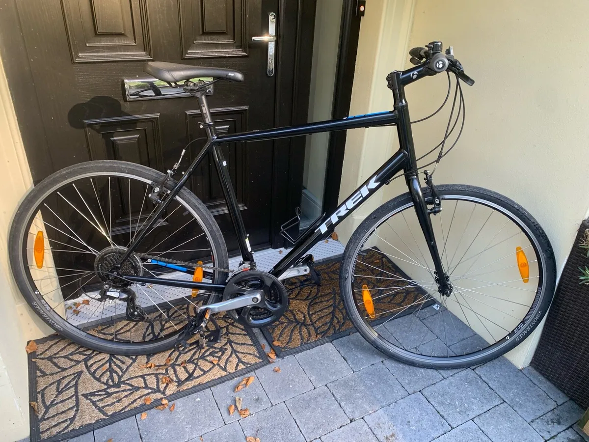 As new Trek FX1 XL 22.5 inch frame 700x35c - Image 1