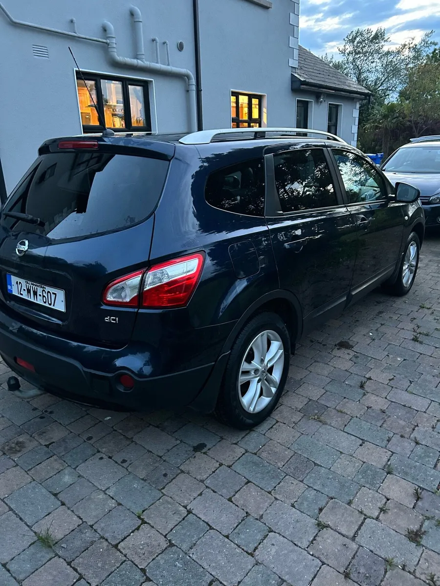 1.6 Qashqai+2 4 Wheel Drive low kms new NCT - Image 3