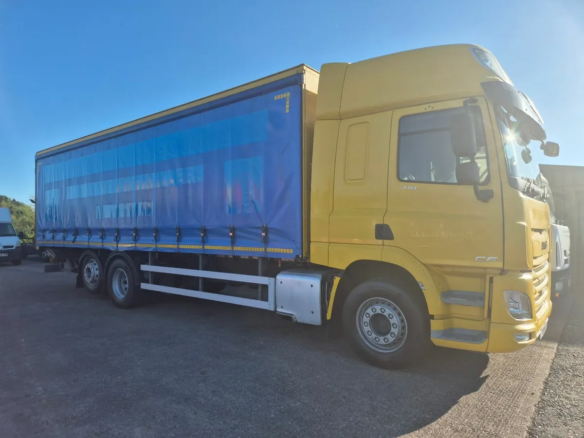 2020 Daf CF 370 Space cab 29ft Tautliner - Image 2