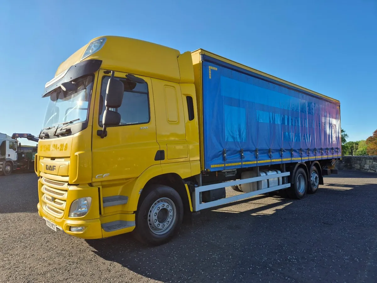 2020 Daf CF 370 Space cab 29ft Tautliner - Image 1