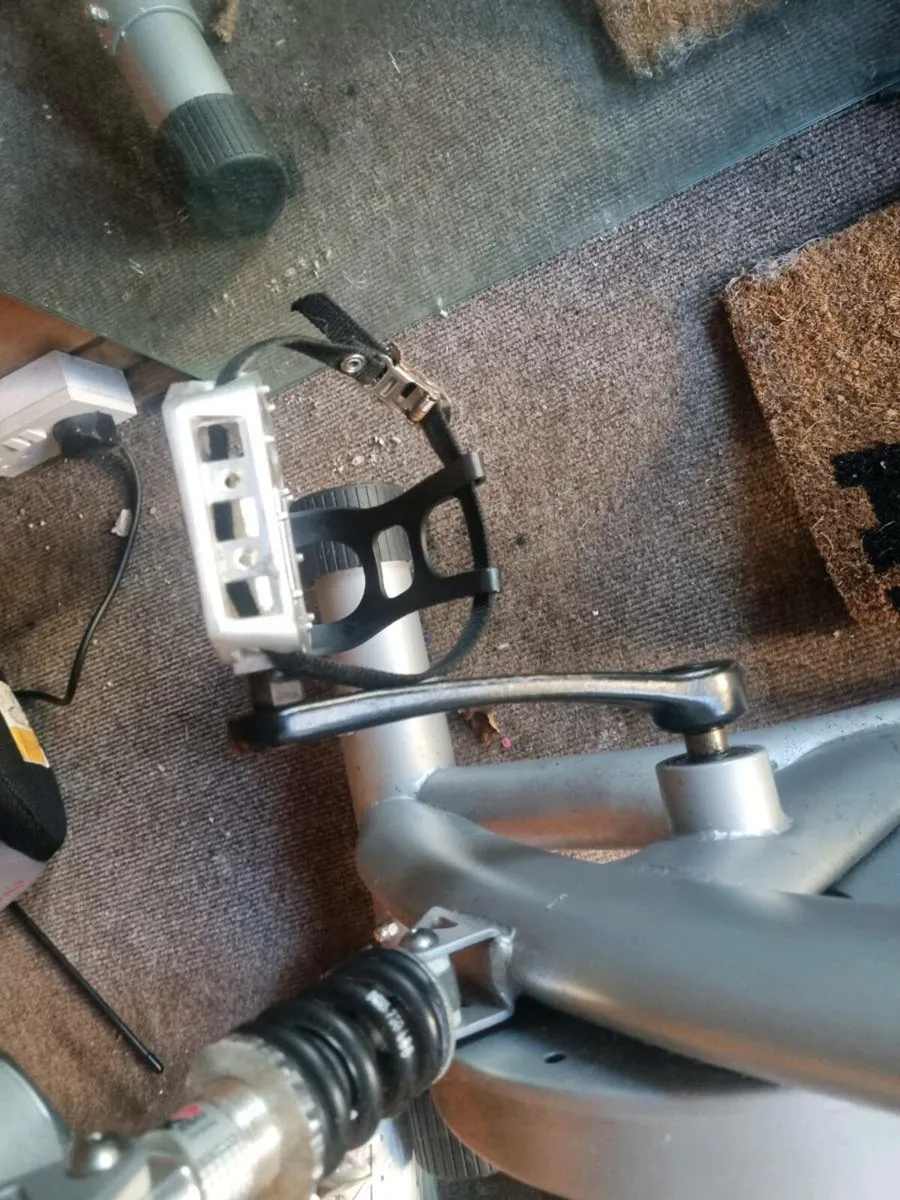 Spinning Bike - Image 4