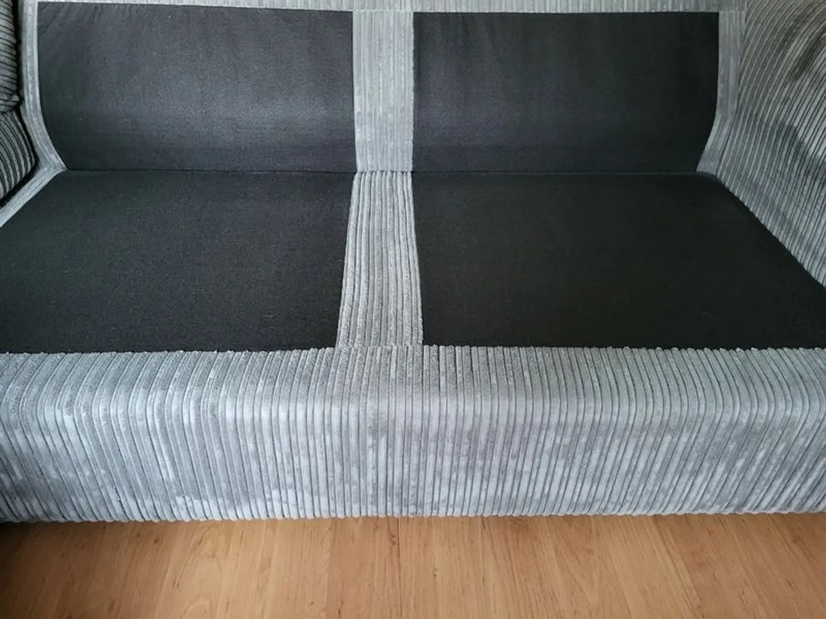 Mint Condition Corner Sofa - Image 4