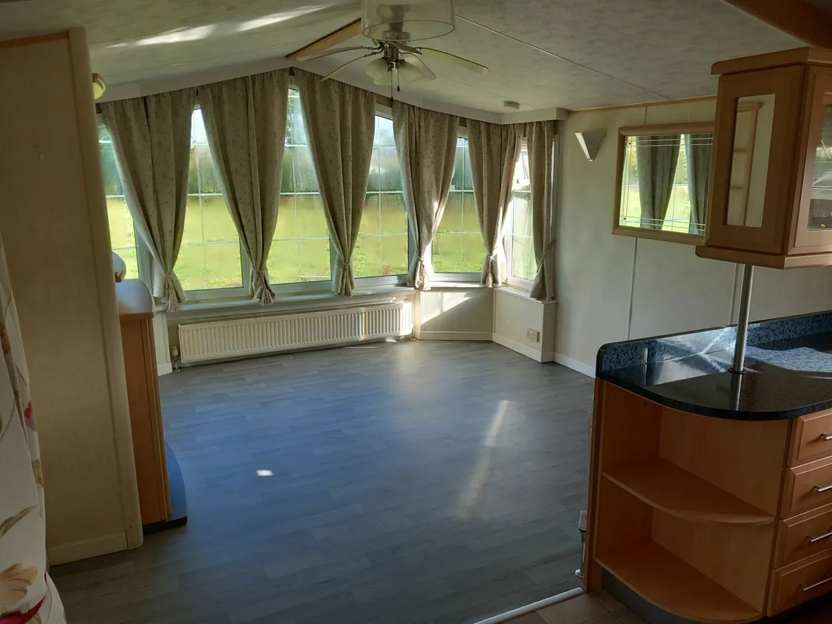 Mobile home static caravan - Image 2