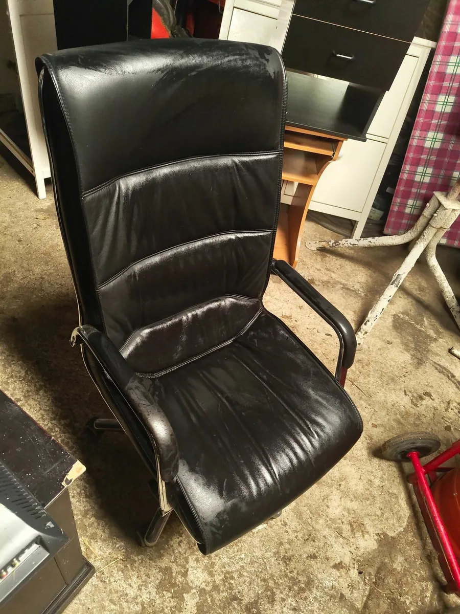 Office Chair - Image 2