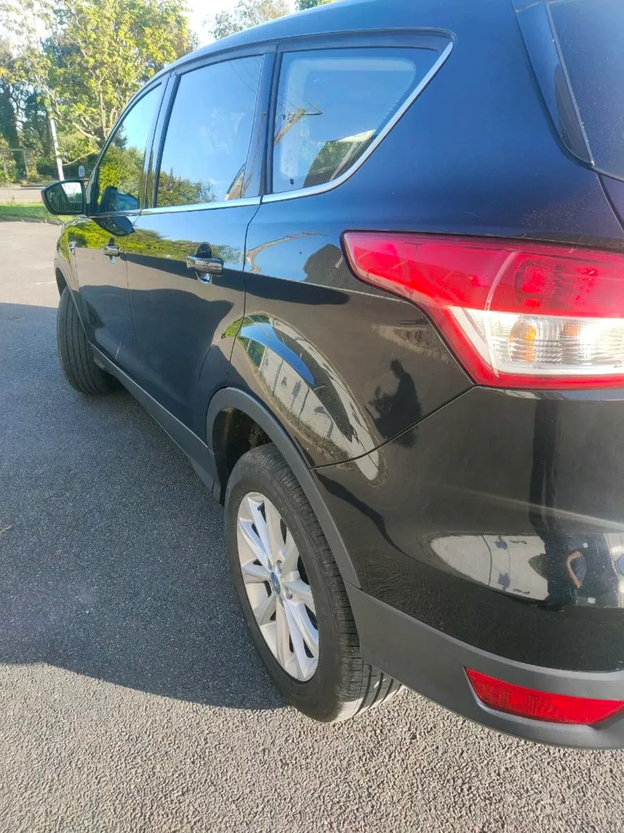 2015 Ford Kuga AWD 180 - Image 4
