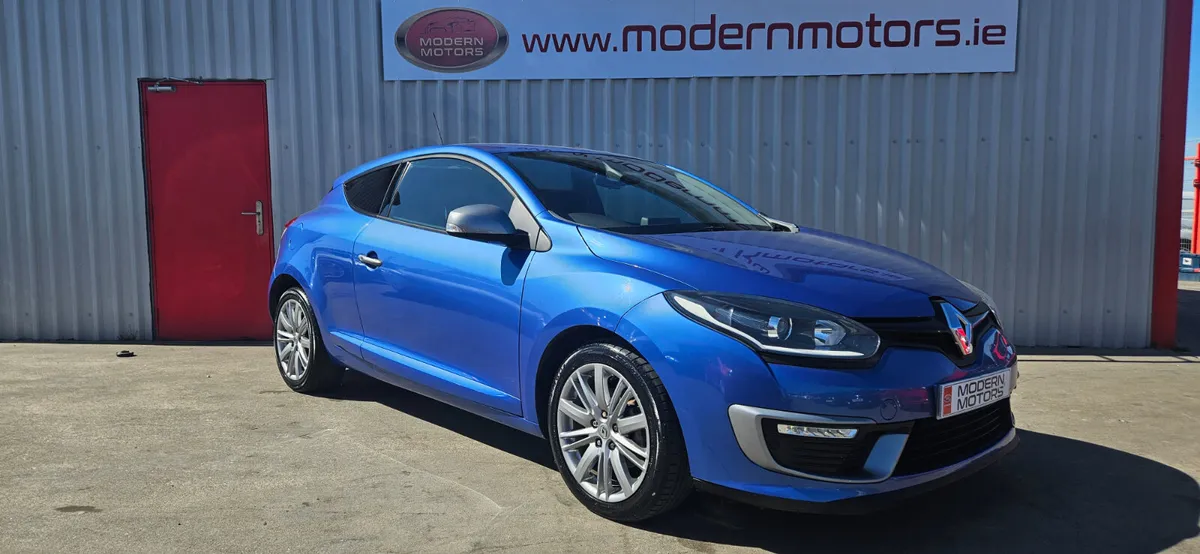 Renault Megane gt-line tt 1.2 coupe 130bhp - Image 2