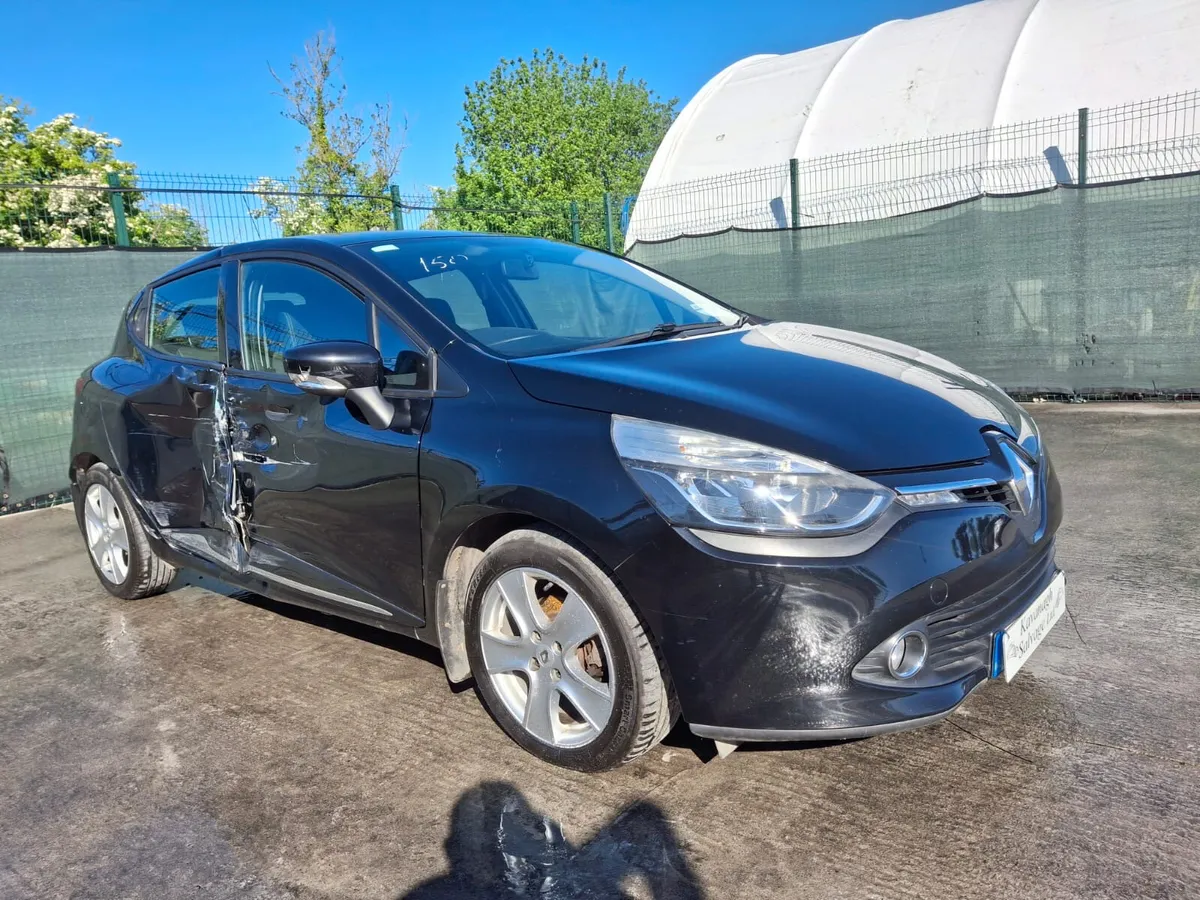 2015 Renault Clio - Image 2