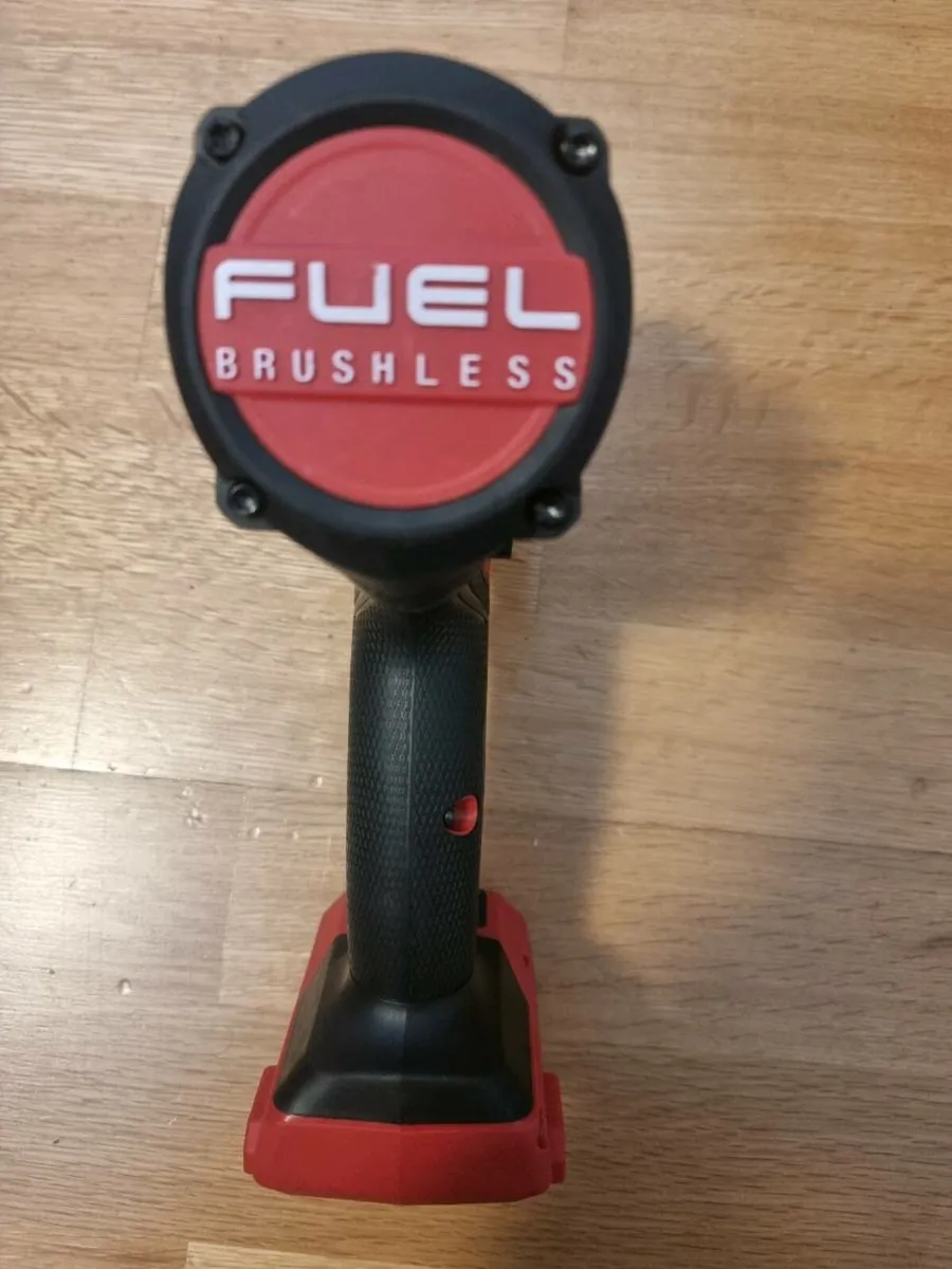 Milwaukee M18 Fuel Gen4 High Torque Wrench Body - Image 4